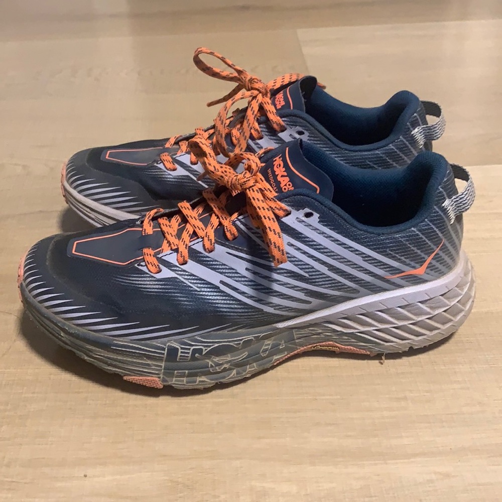 Hoka speedgoat 4